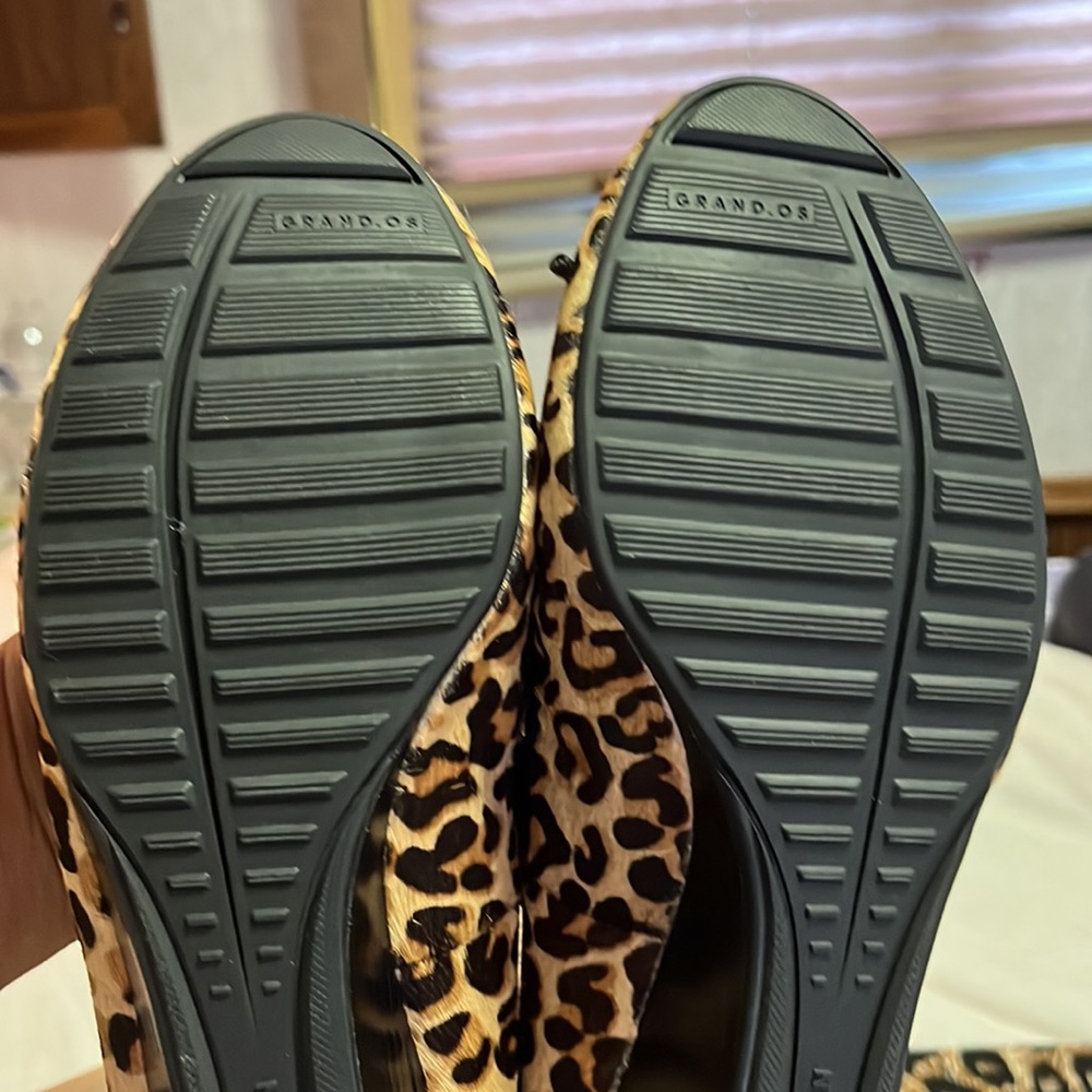 Loafer - Picture 2 of 4